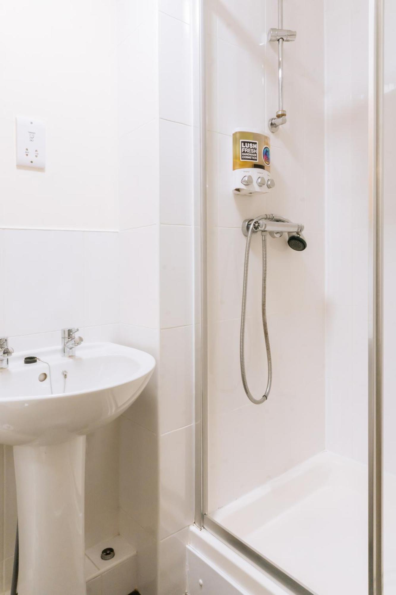 Stylish 3 Bedroom Apartment Near Hollyrood Park EDI Exterior foto